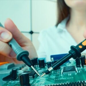 cndipt_poza Operatorii economici pot solicita școlarizare prin învățământul profesional și prin învățământul dual pentru anul școlar 2021-2022